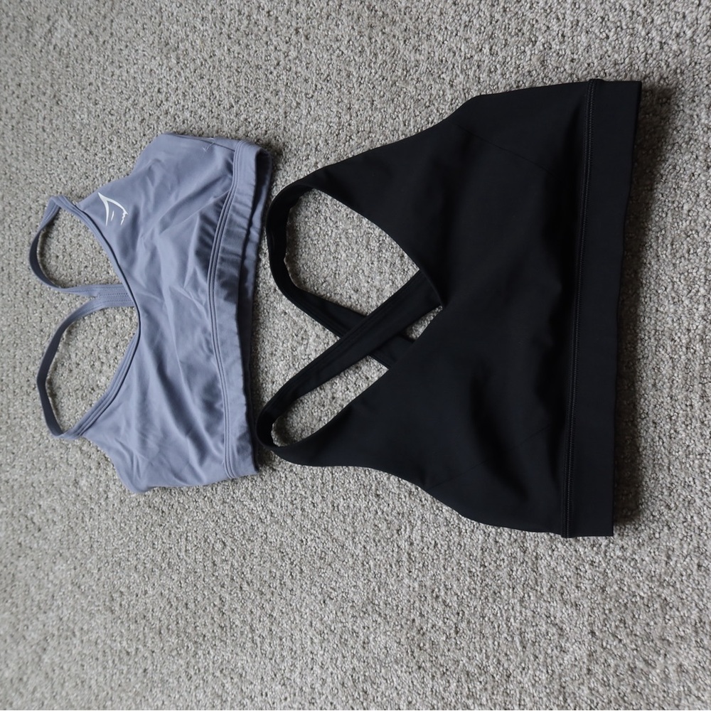 Black and Gray Women's Sports Bras